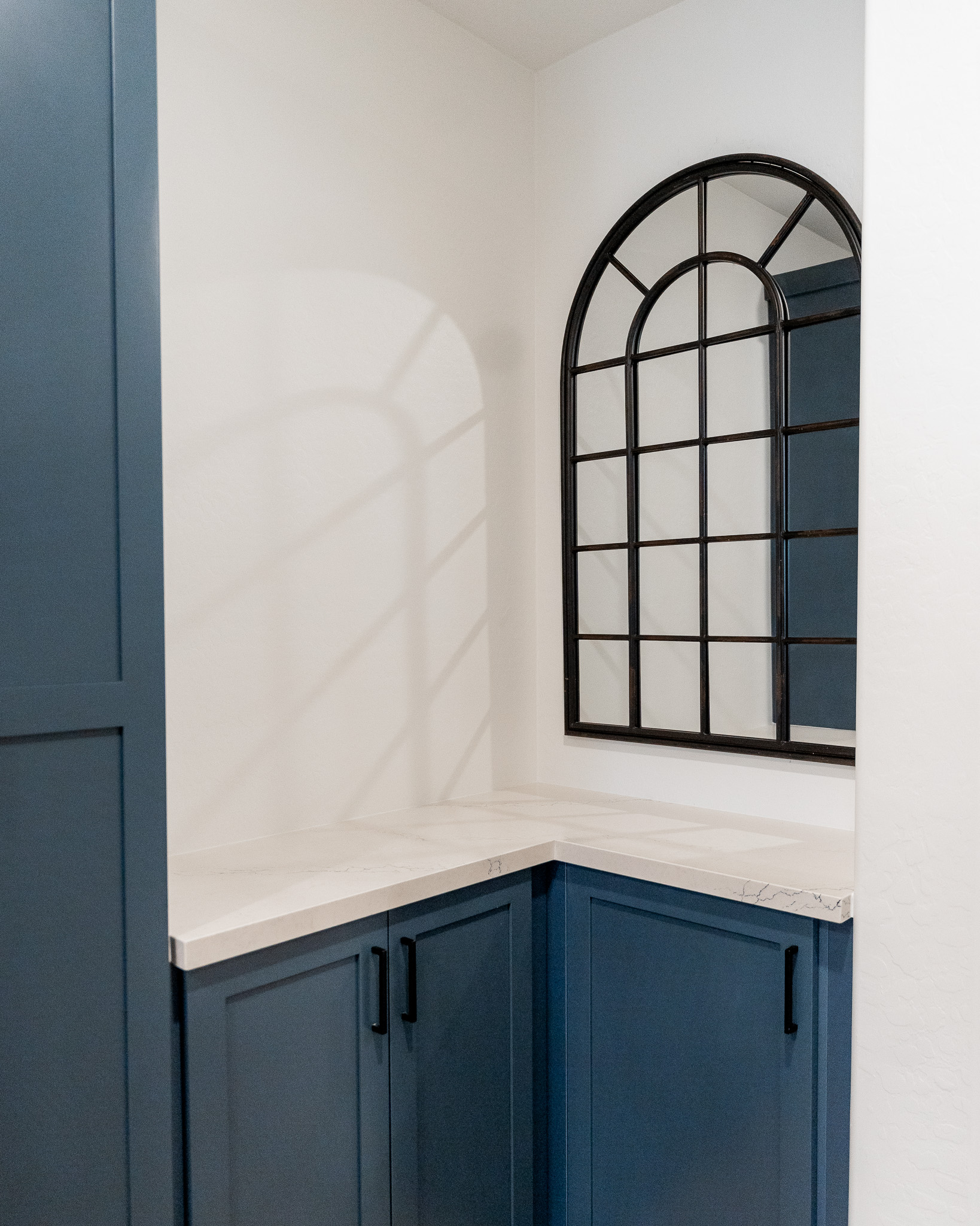 Mudroom in Urban Blue thumbnail 2