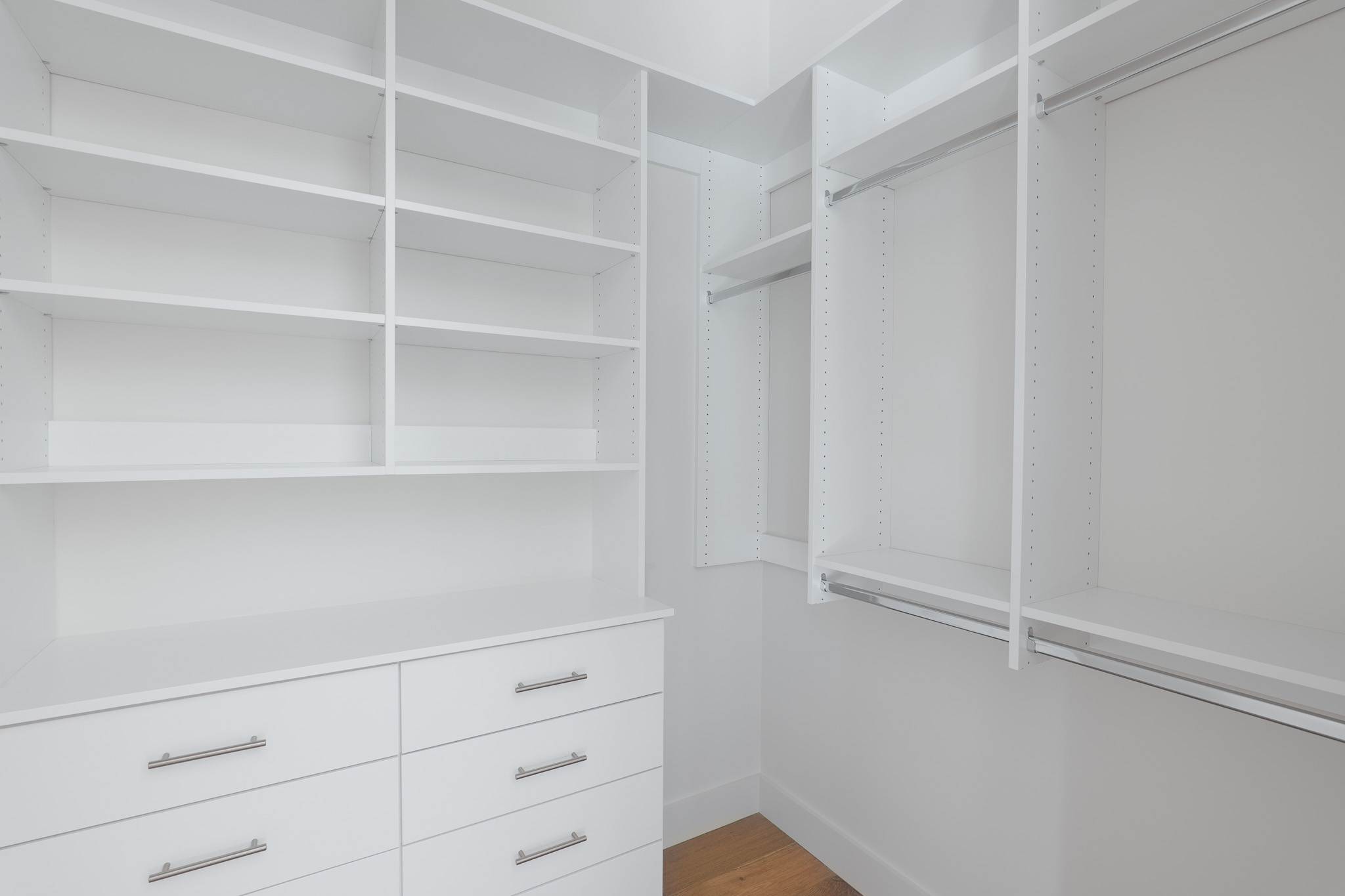 Walk-in Closet in Winter White - image 1