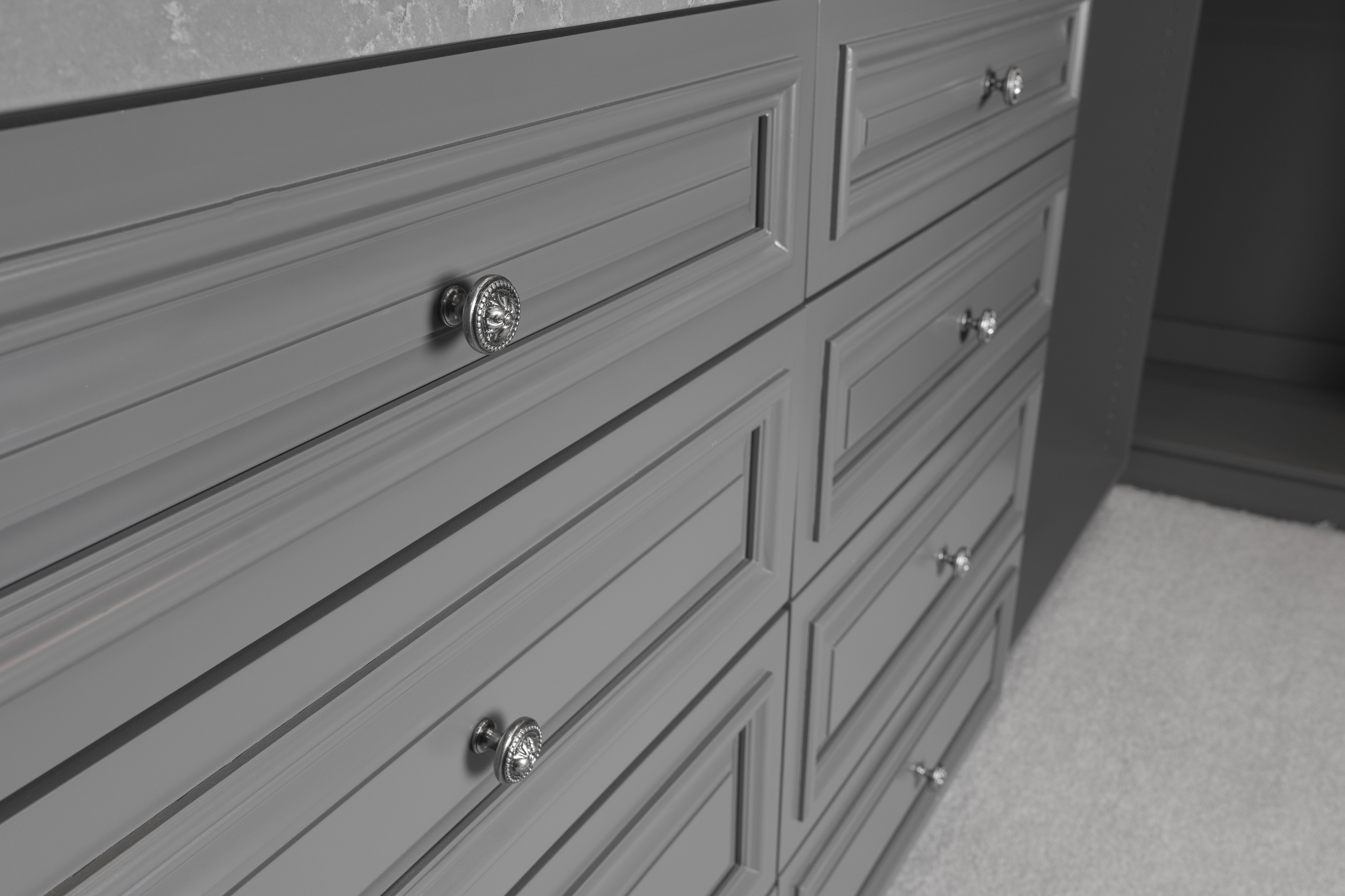 Walk-in Closet in Gunmetal thumbnail 6