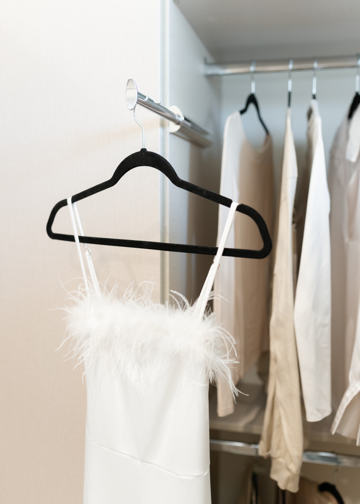 Walk-in Closet thumbnail 25