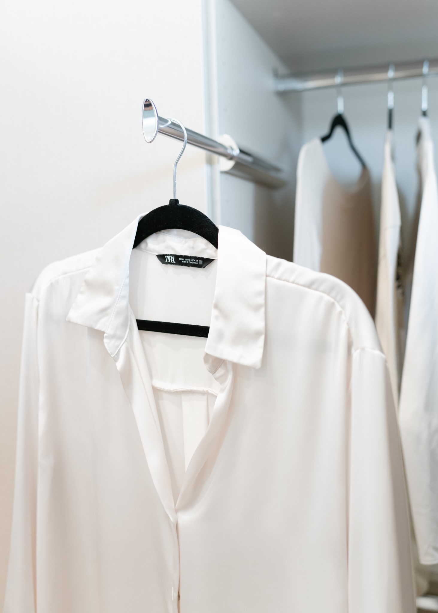 Walk-in Closet thumbnail 26