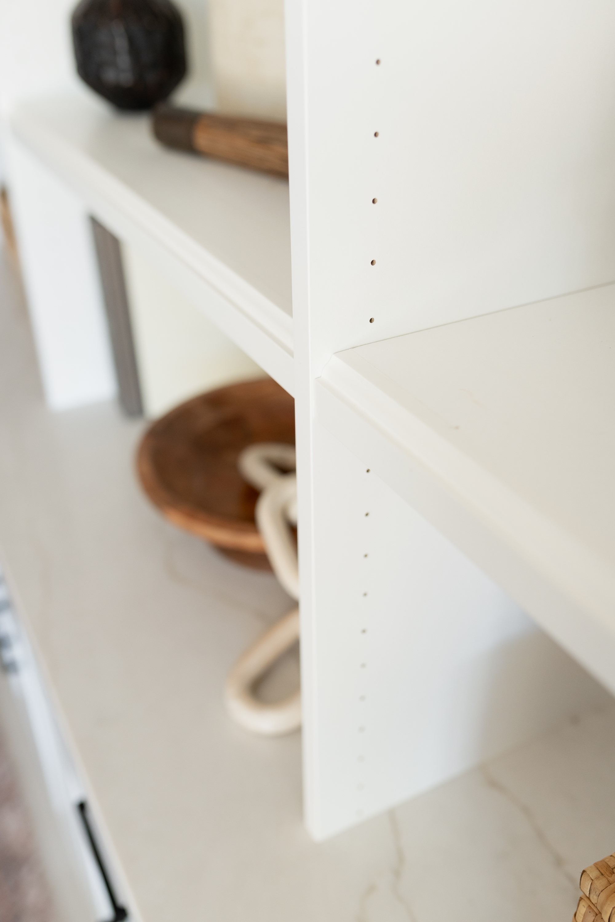 Bookshelves thumbnail 17