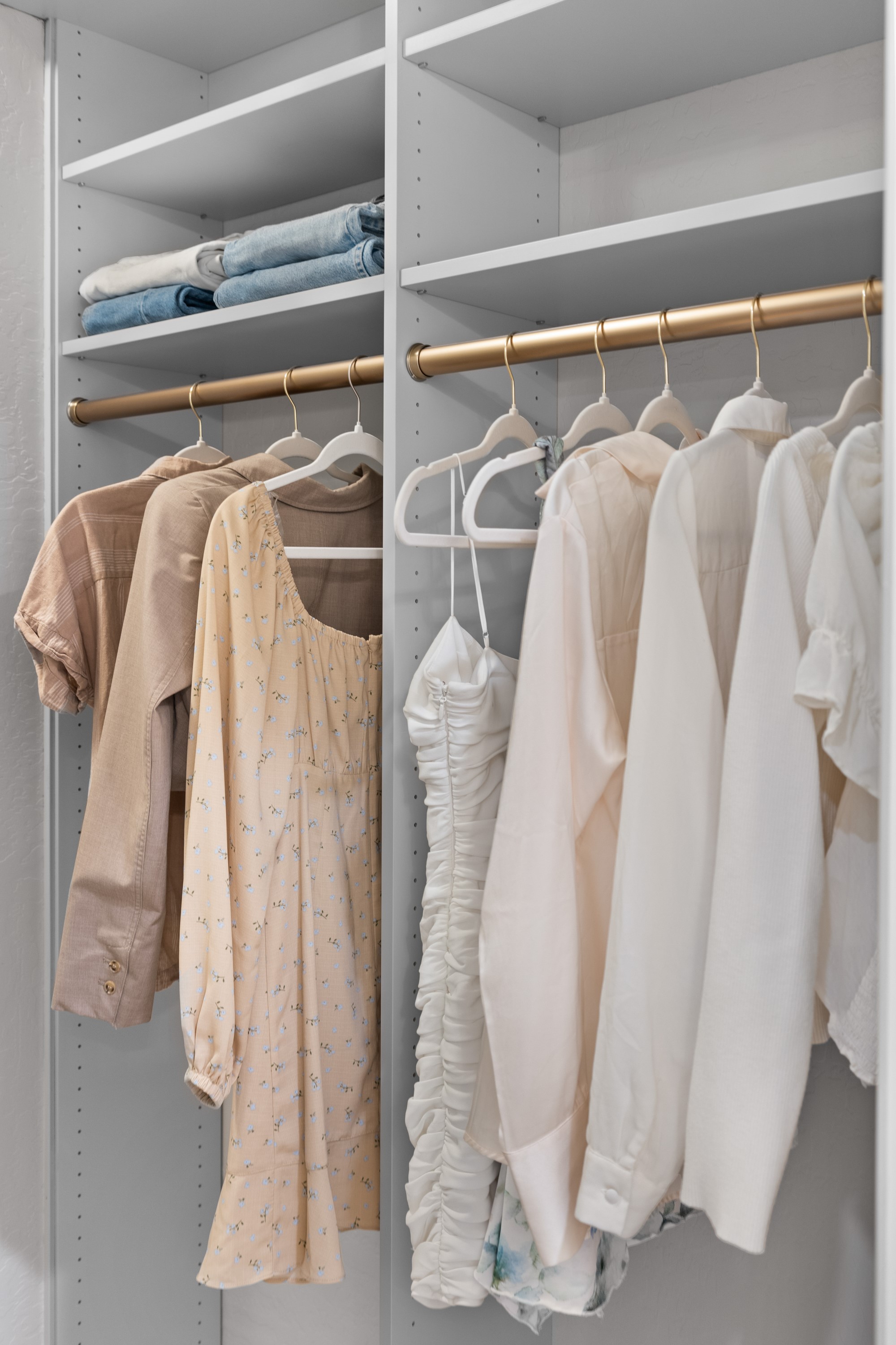 Walk-in Closet thumbnail 27