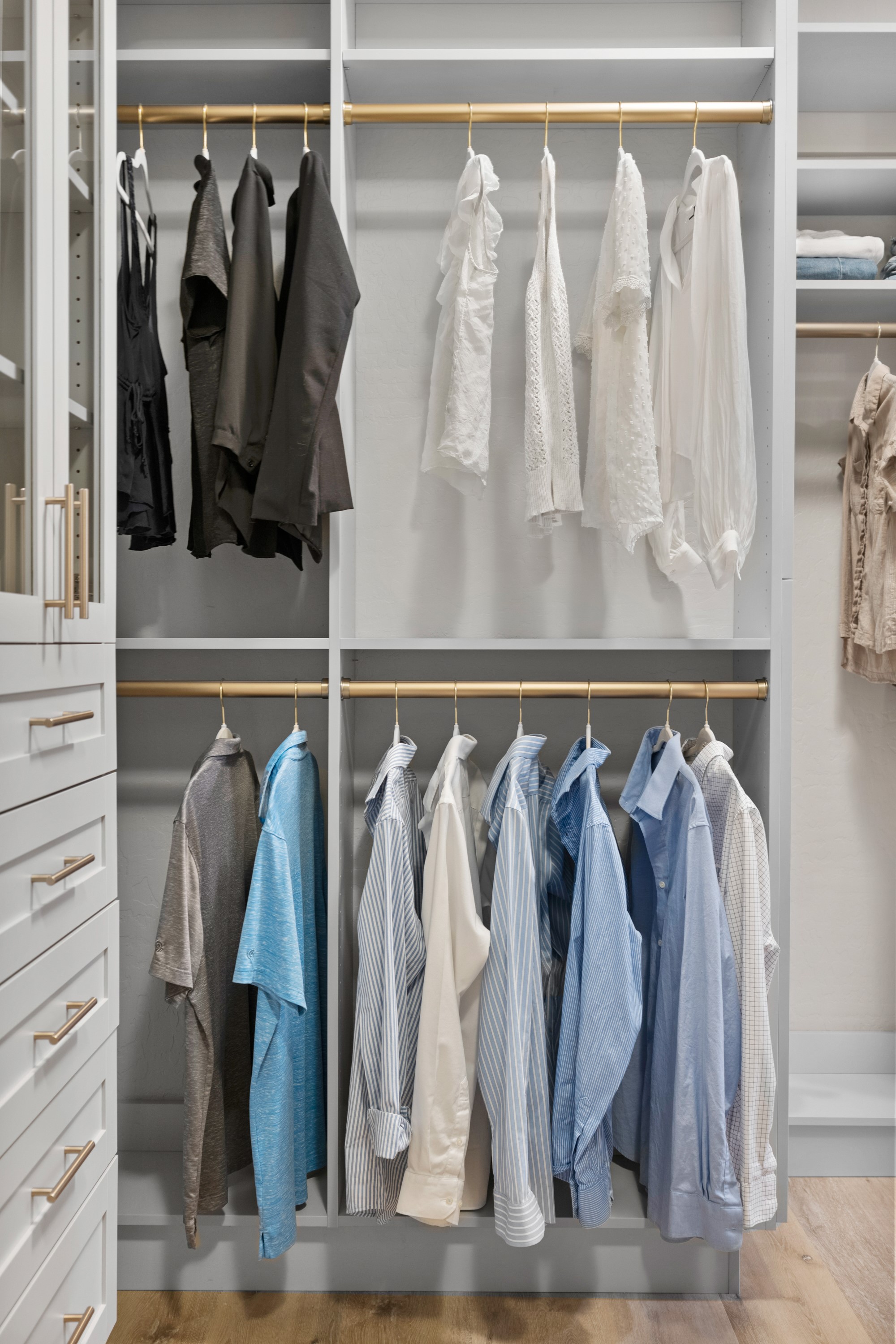 Walk-in Closet thumbnail 33