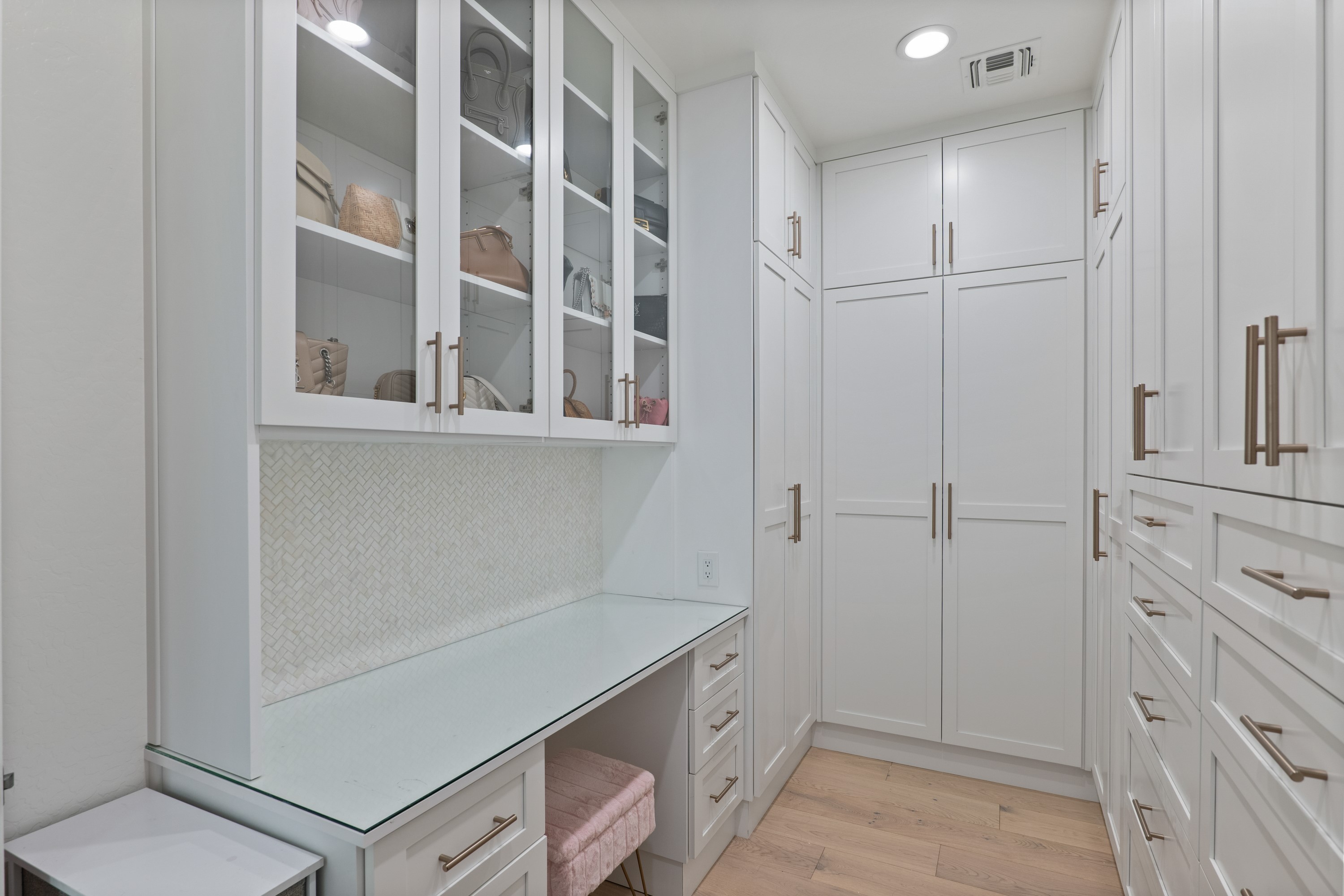 Walk-in Closet - image 1