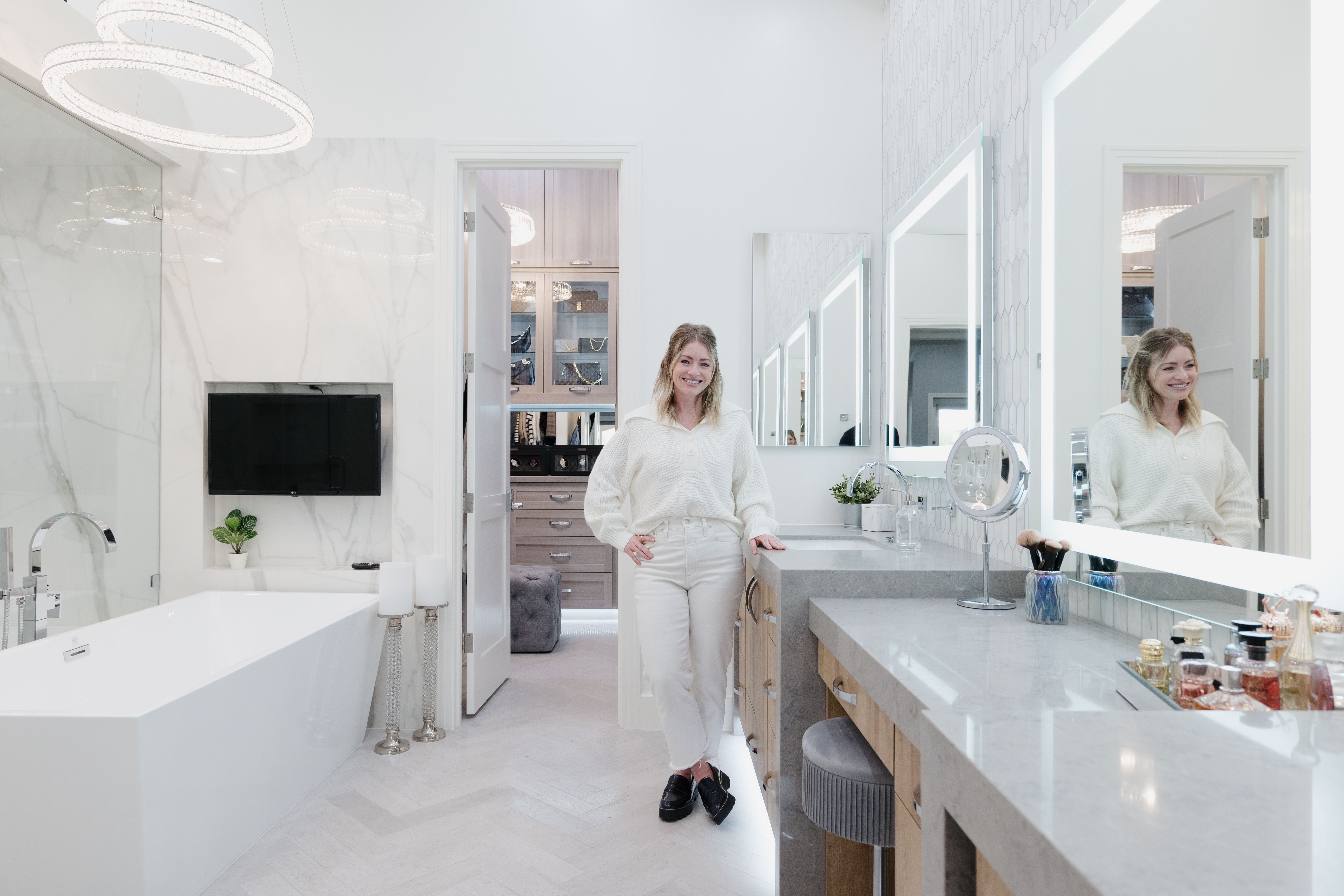 Bathroom in Summer Oak thumbnail 5