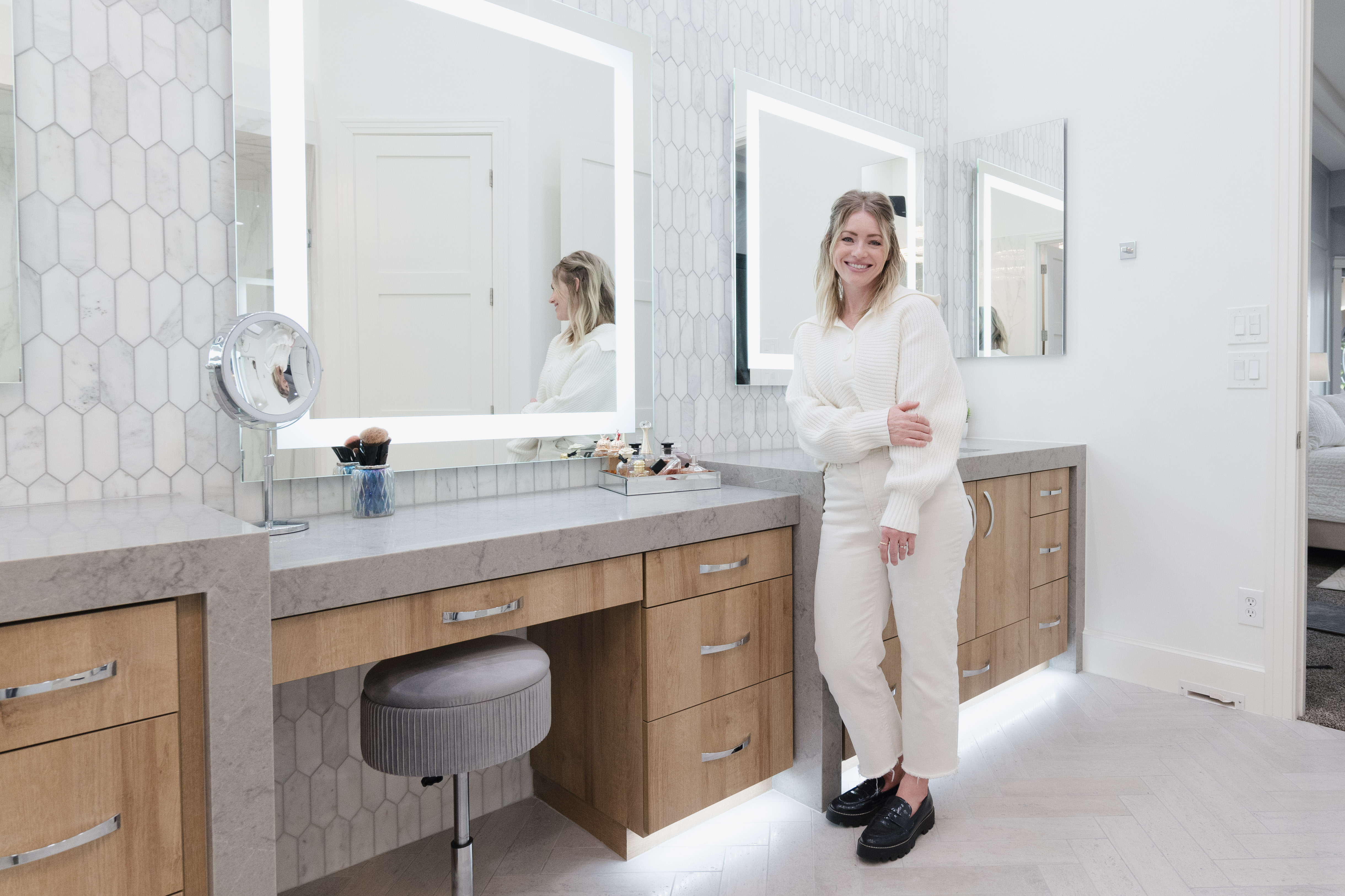 Bathroom in Summer Oak thumbnail 9