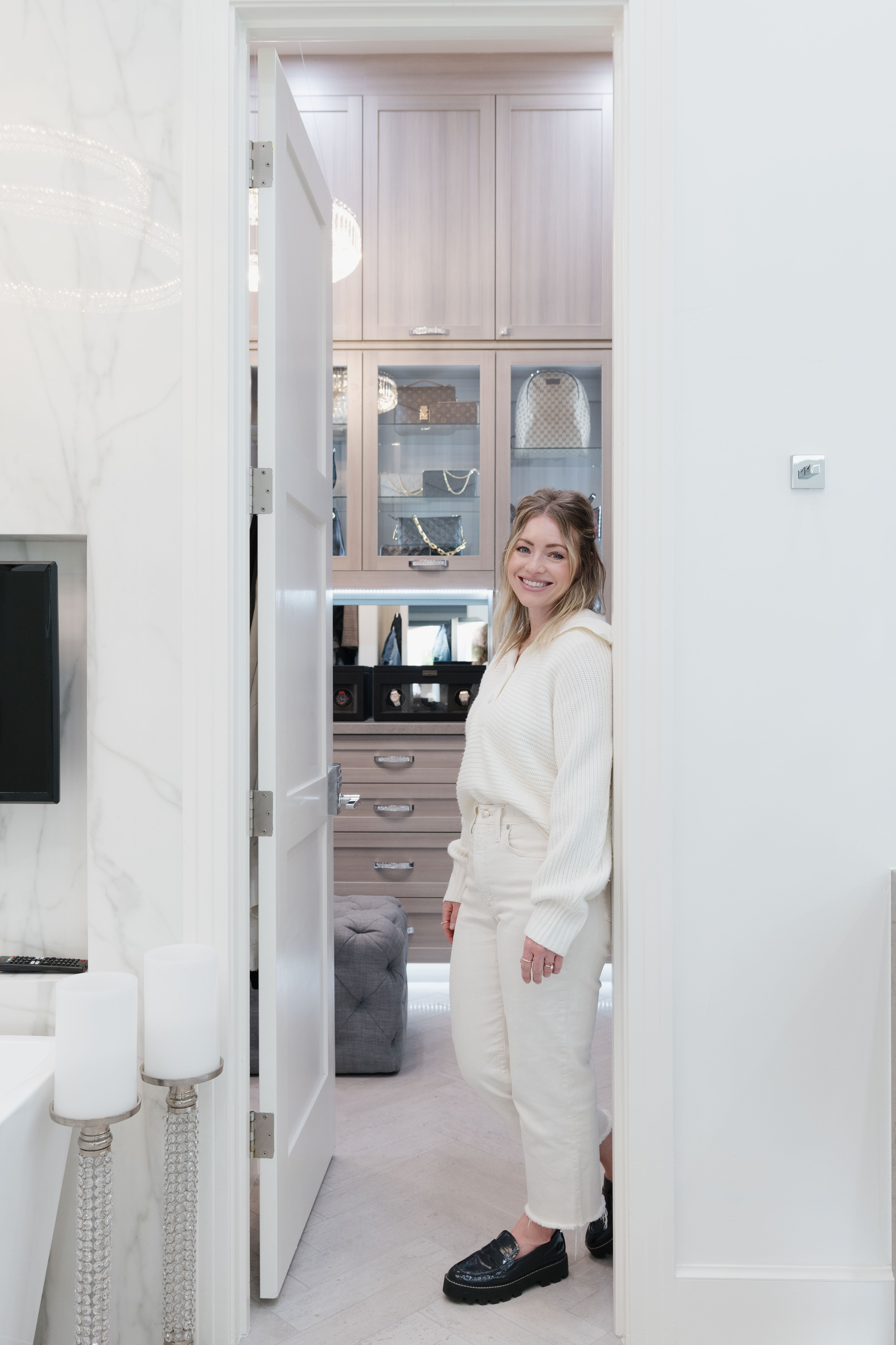 Bathroom in Summer Oak thumbnail 10