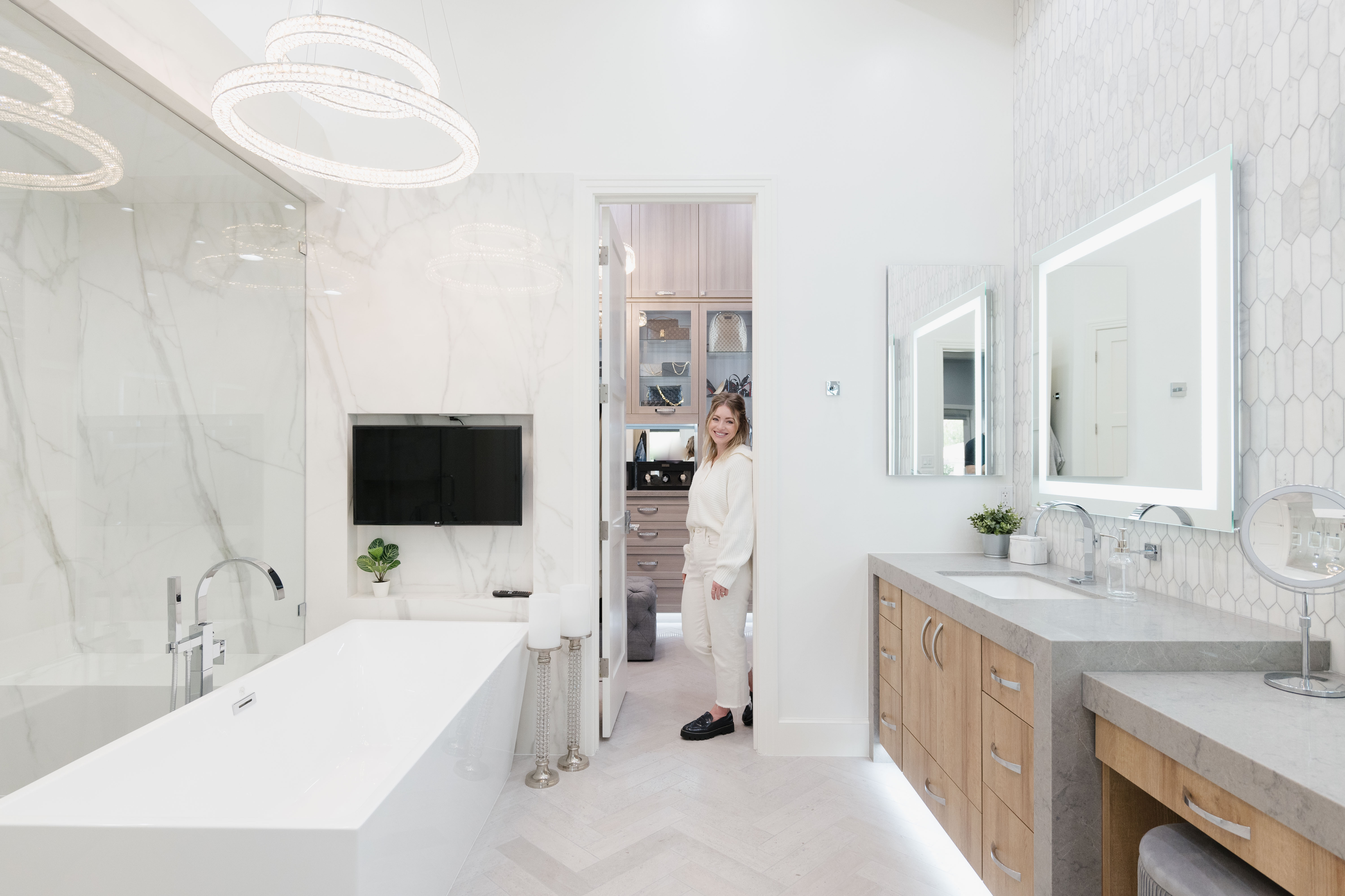 Bathroom in Summer Oak thumbnail 12