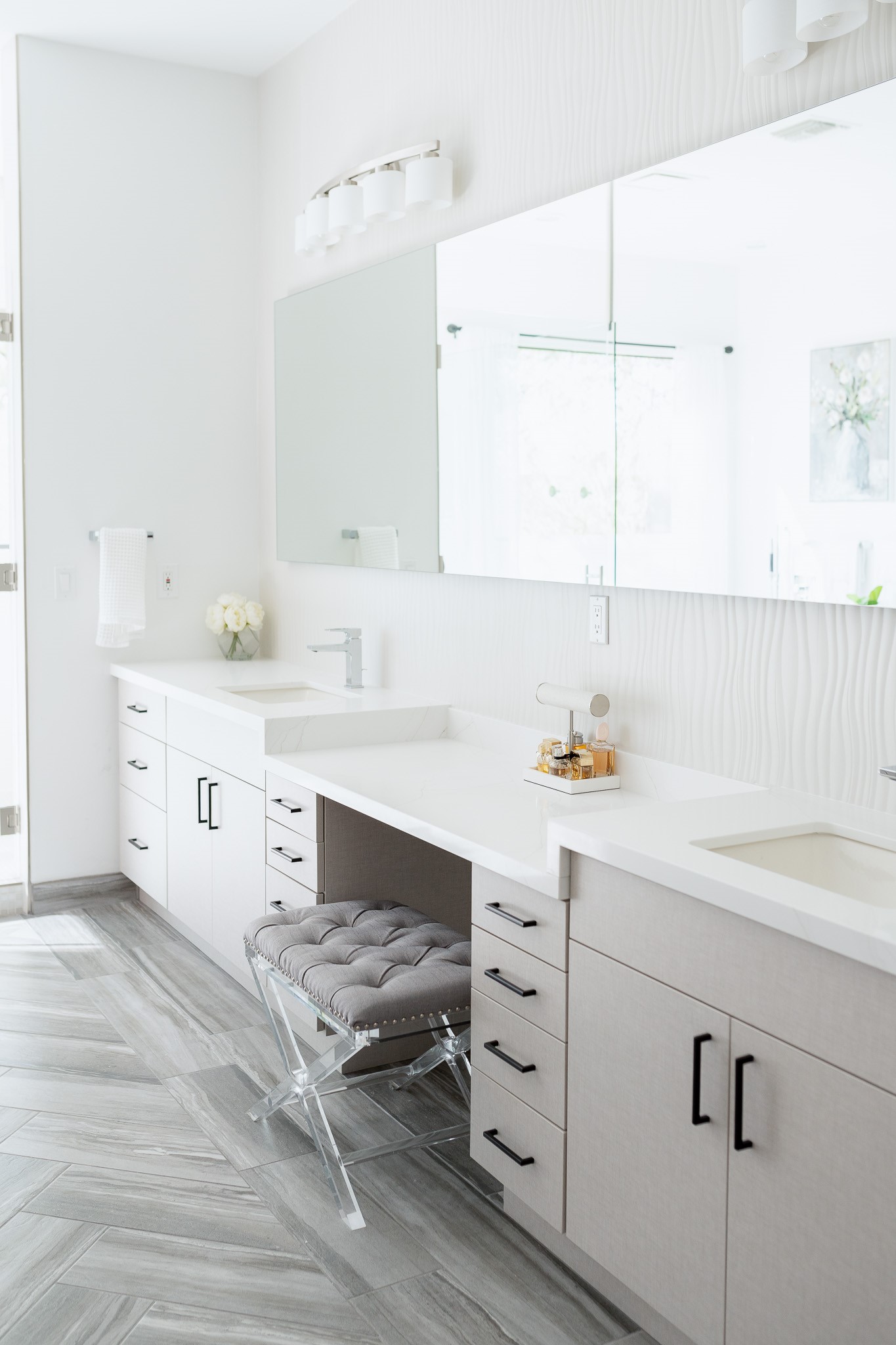 Bathroom in Chesapeake Bay thumbnail 7