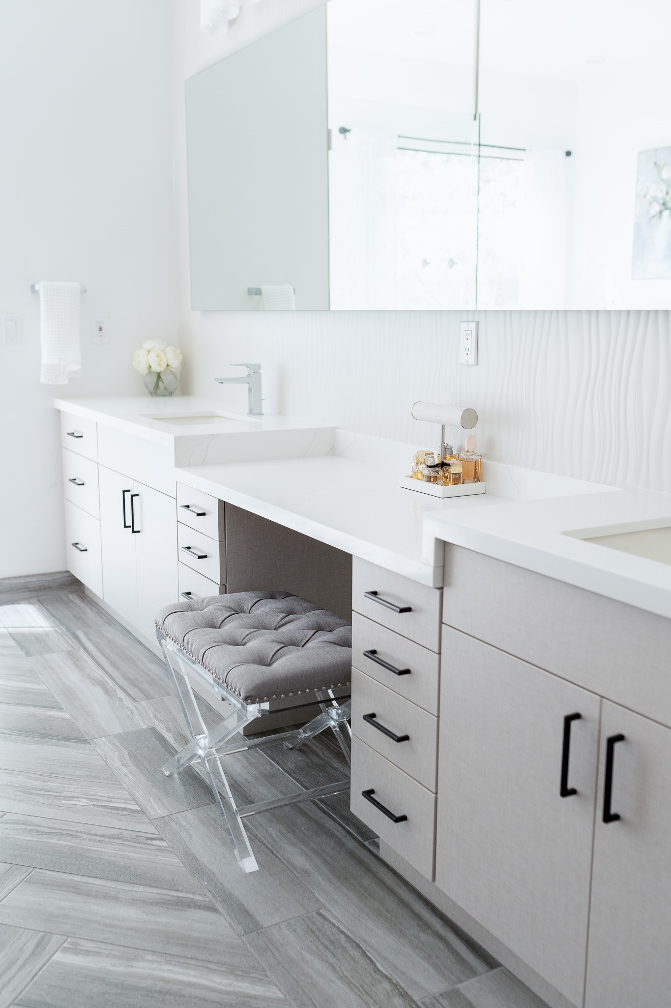 Bathroom in Chesapeake Bay thumbnail 10