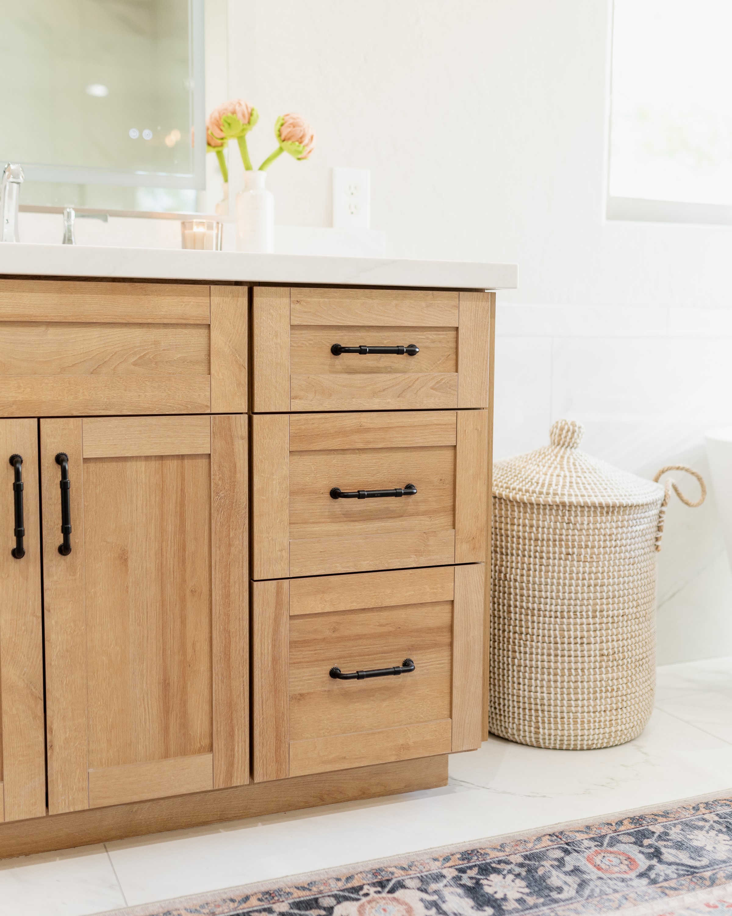 Bathroom in Summer Oak thumbnail 23