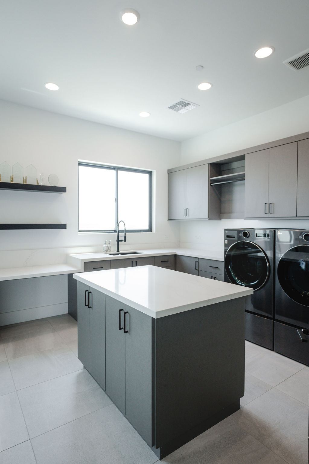 Luxe Gray Shoreline Laundry Room - image 1