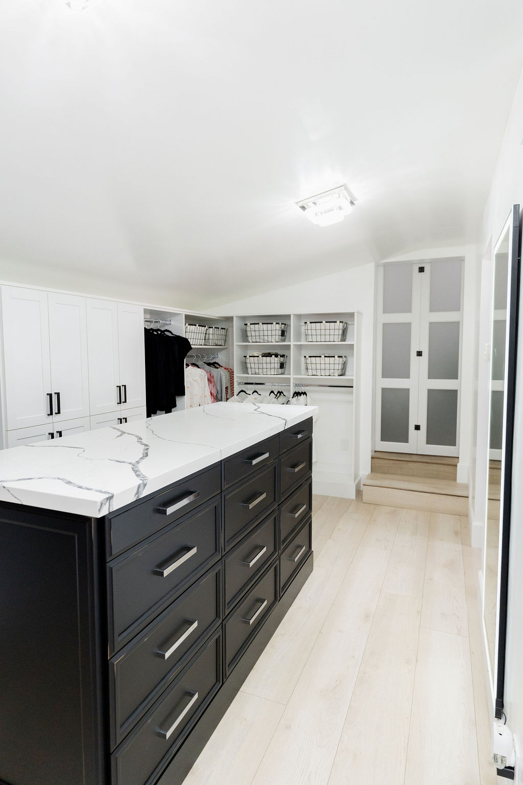 Primary Space Saving Closet thumbnail 15