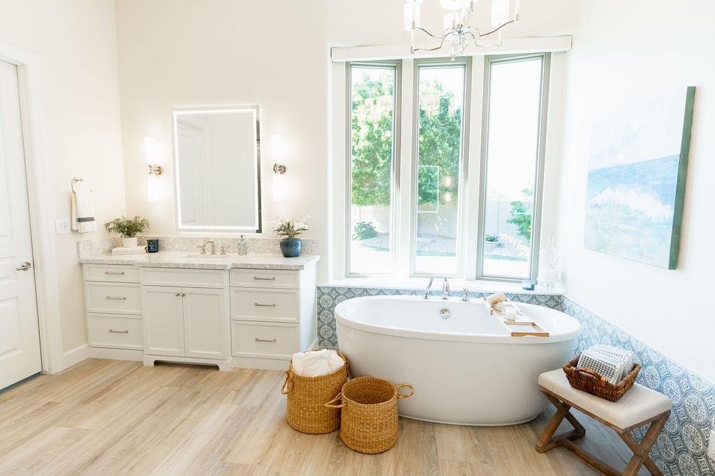Ocean-Inspired Luxury Bathroom - image 1