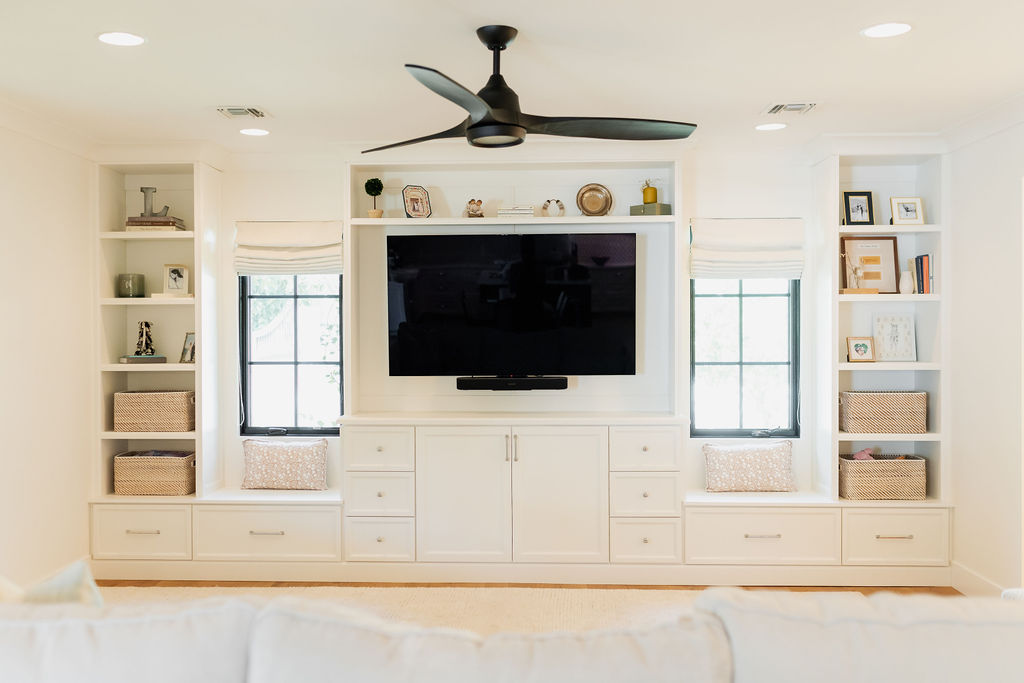 Winter White Media Wall with Seating - image 1