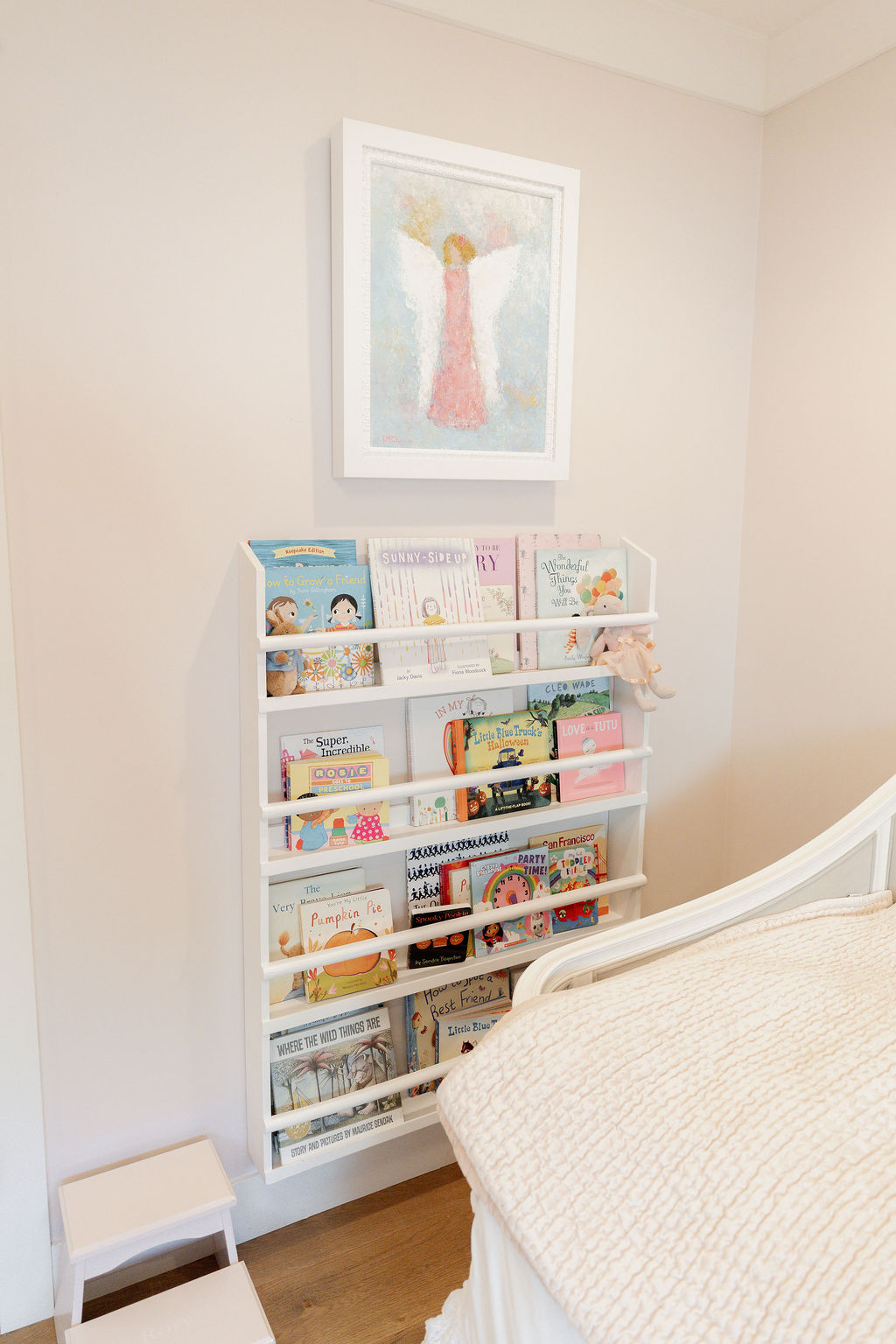 Charming Girls’ Playroom thumbnail 7