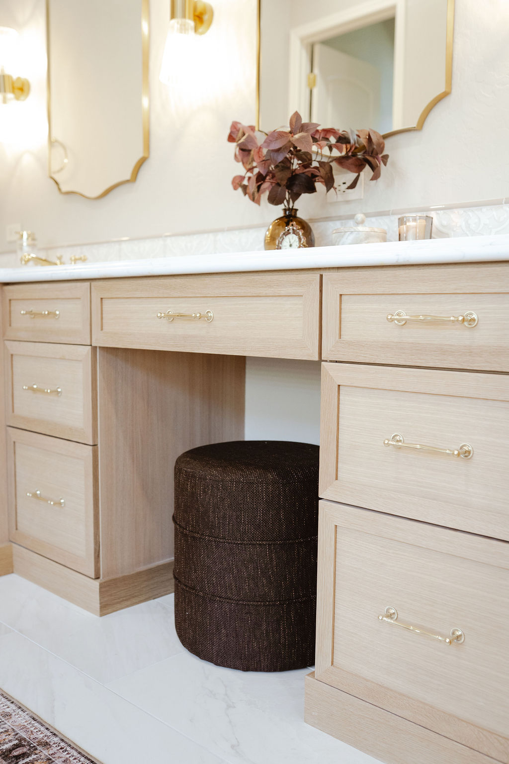 Gold Accent Bathroom thumbnail 10