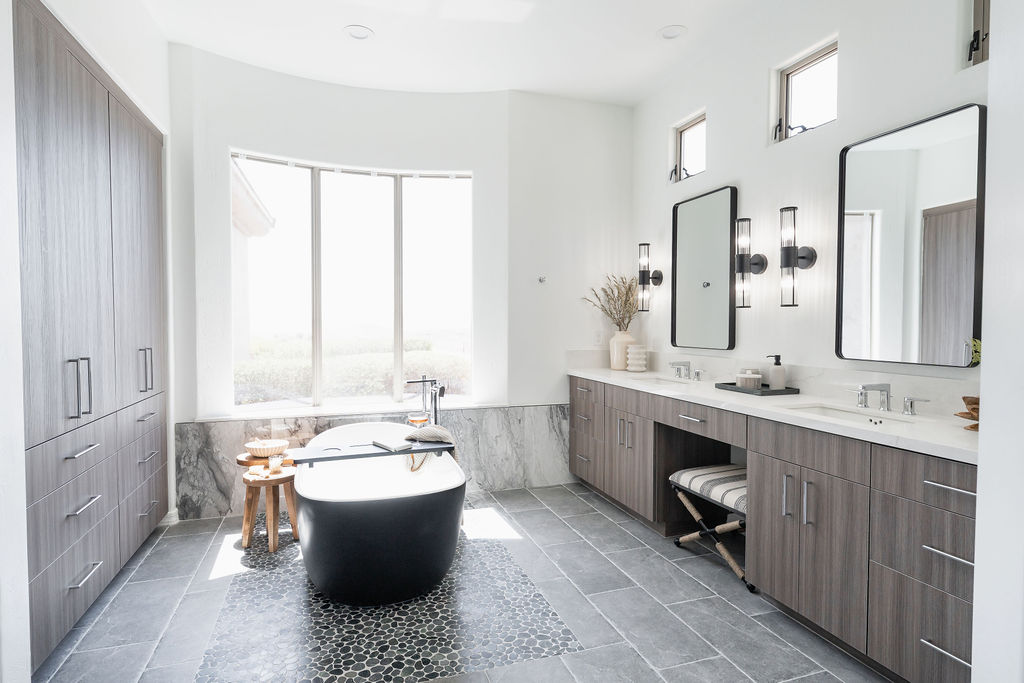 Modern Spa Day Bathroom - image 1