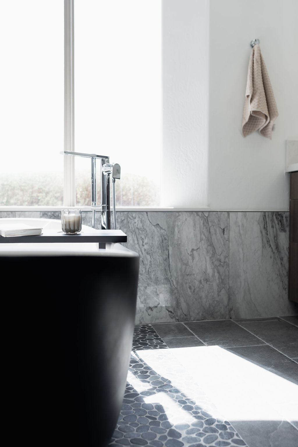 Modern Spa Day Bathroom thumbnail 11