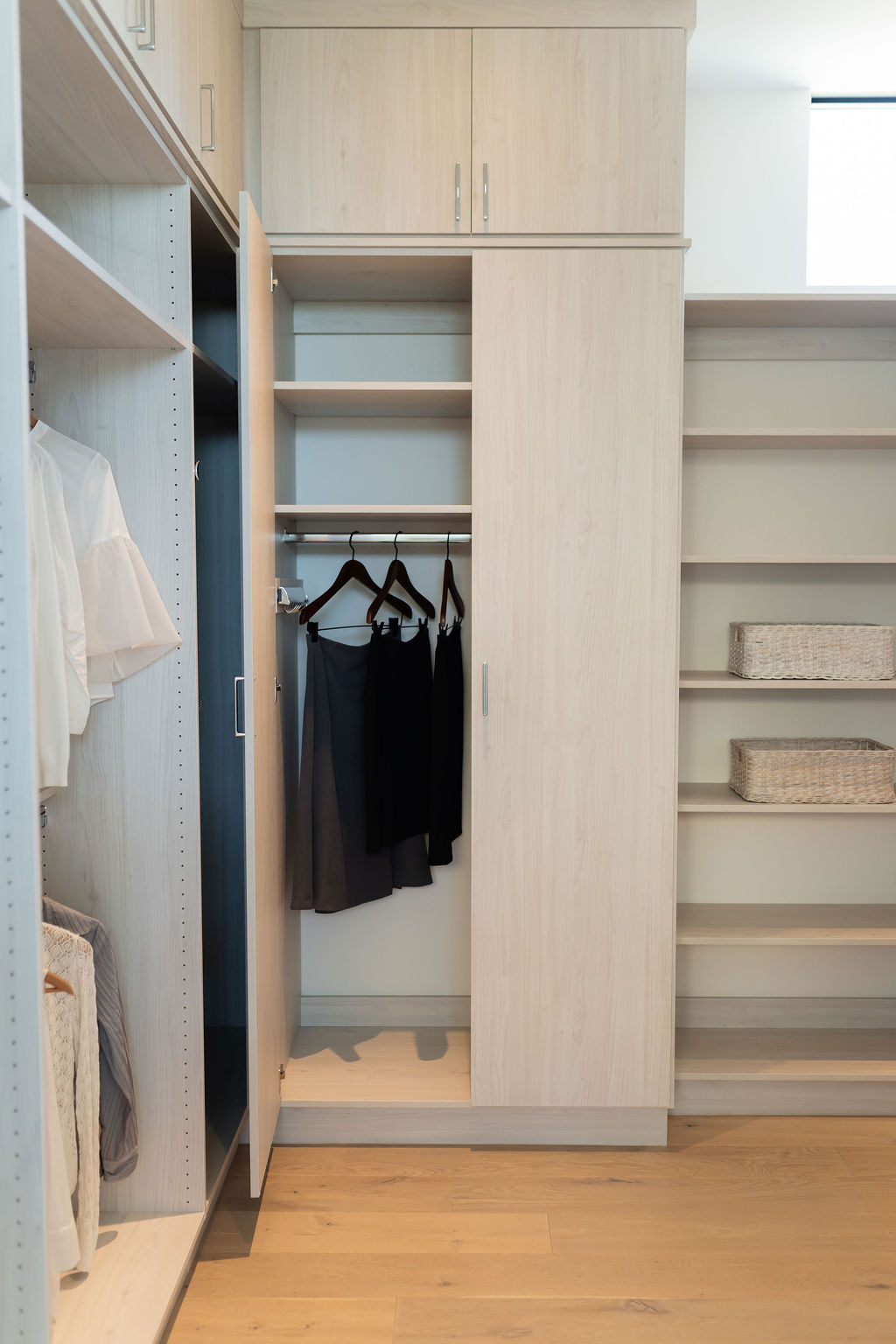 Shoe Lover’s Closet thumbnail 11