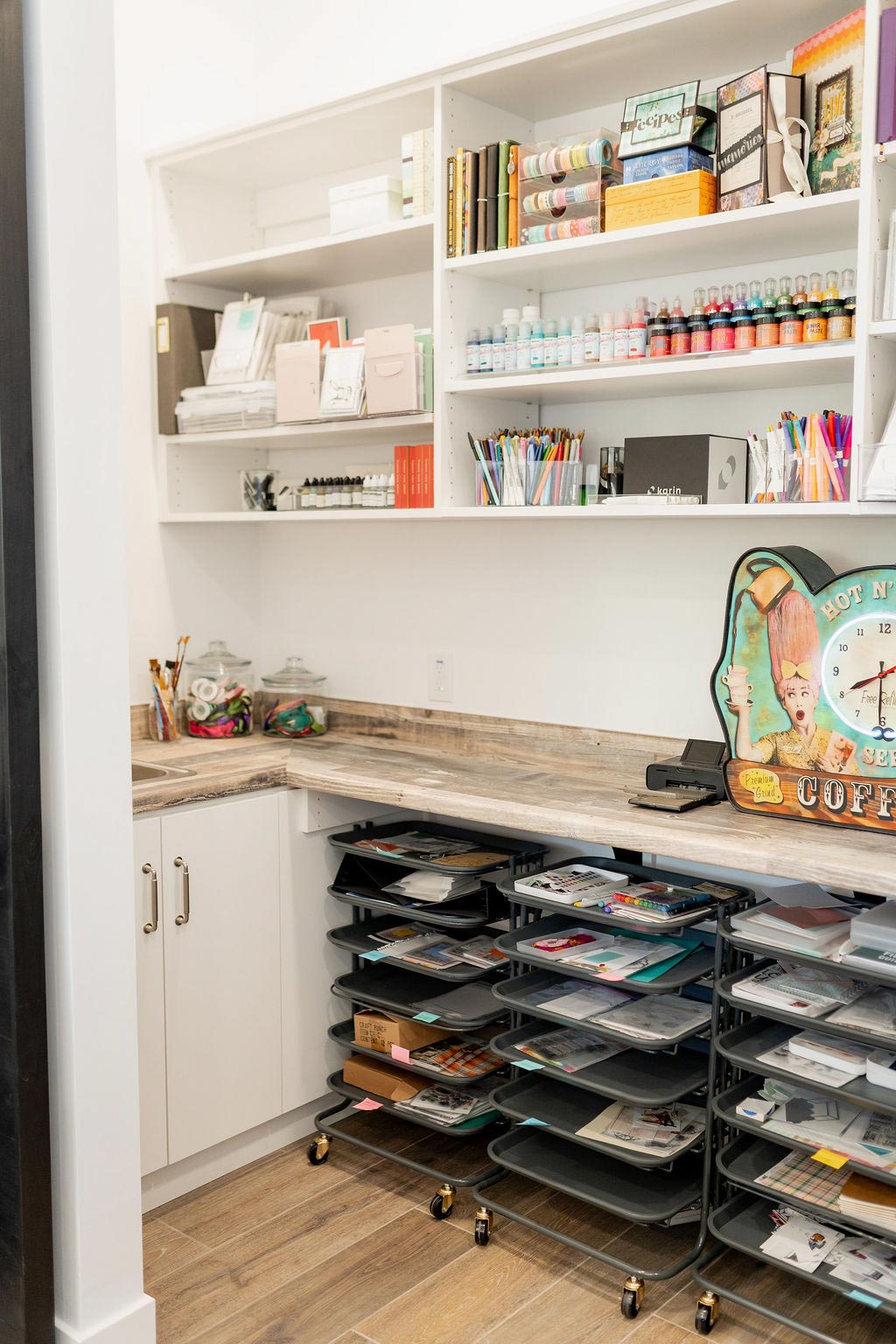 Craft Room and Office thumbnail 5