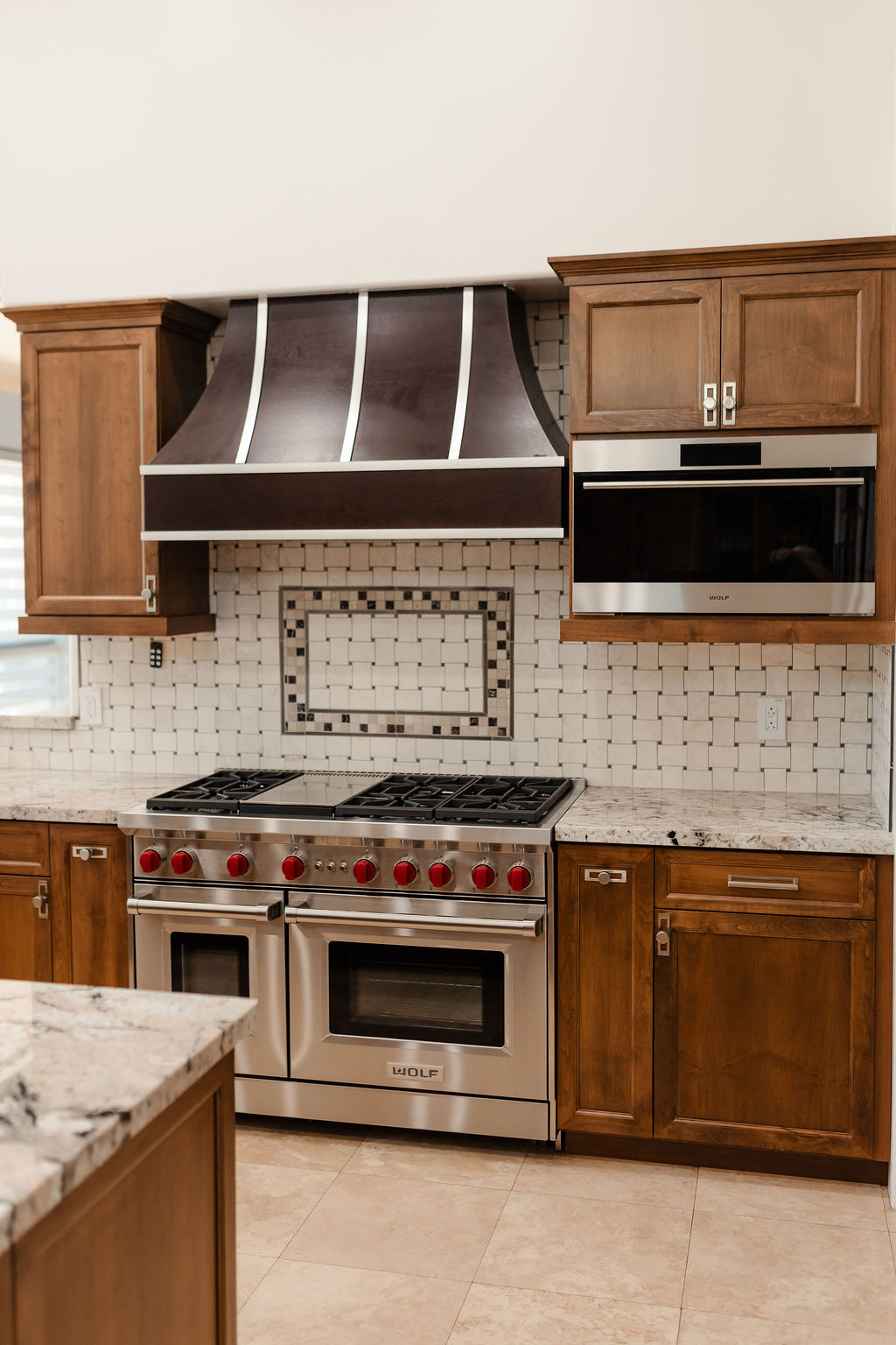 Tuscan Traditional Kitchen thumbnail 5