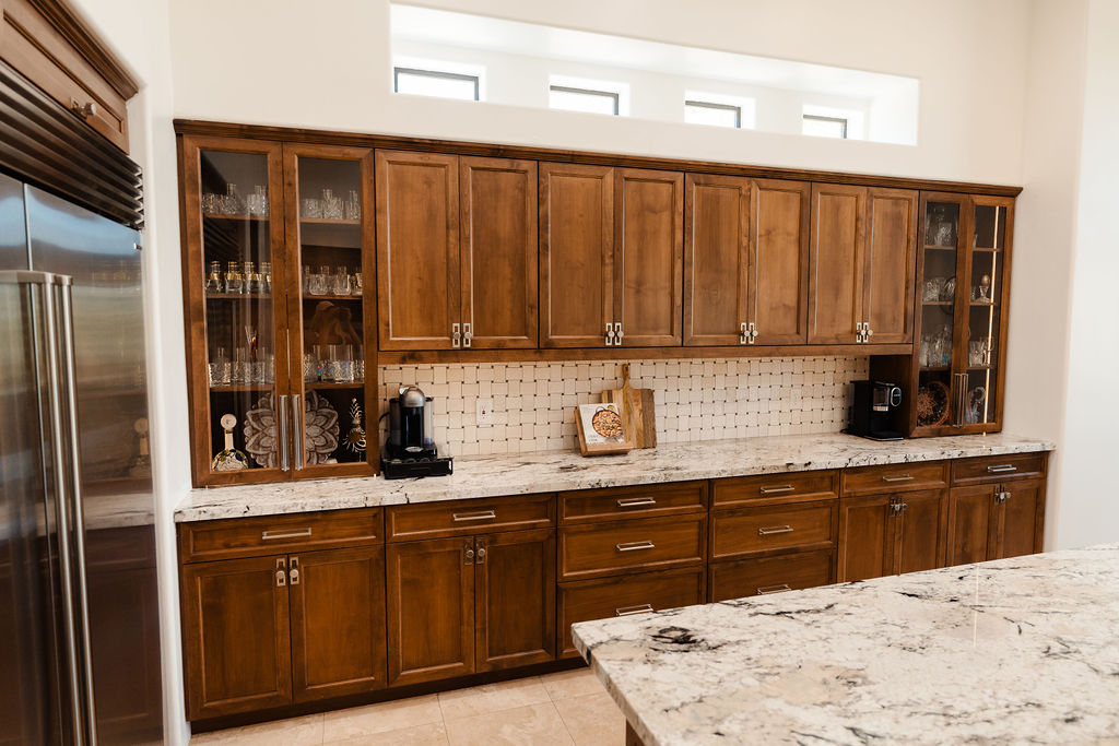 Tuscan Traditional Kitchen thumbnail 14