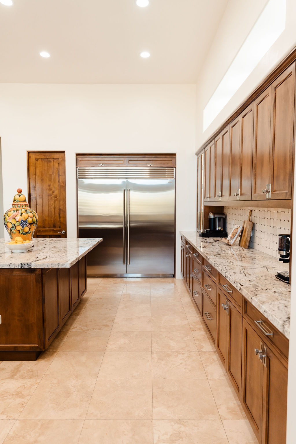 Tuscan Traditional Kitchen thumbnail 19